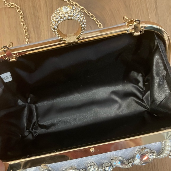 Elegant Silver Embellished Clutch - Picture 5 of 5
